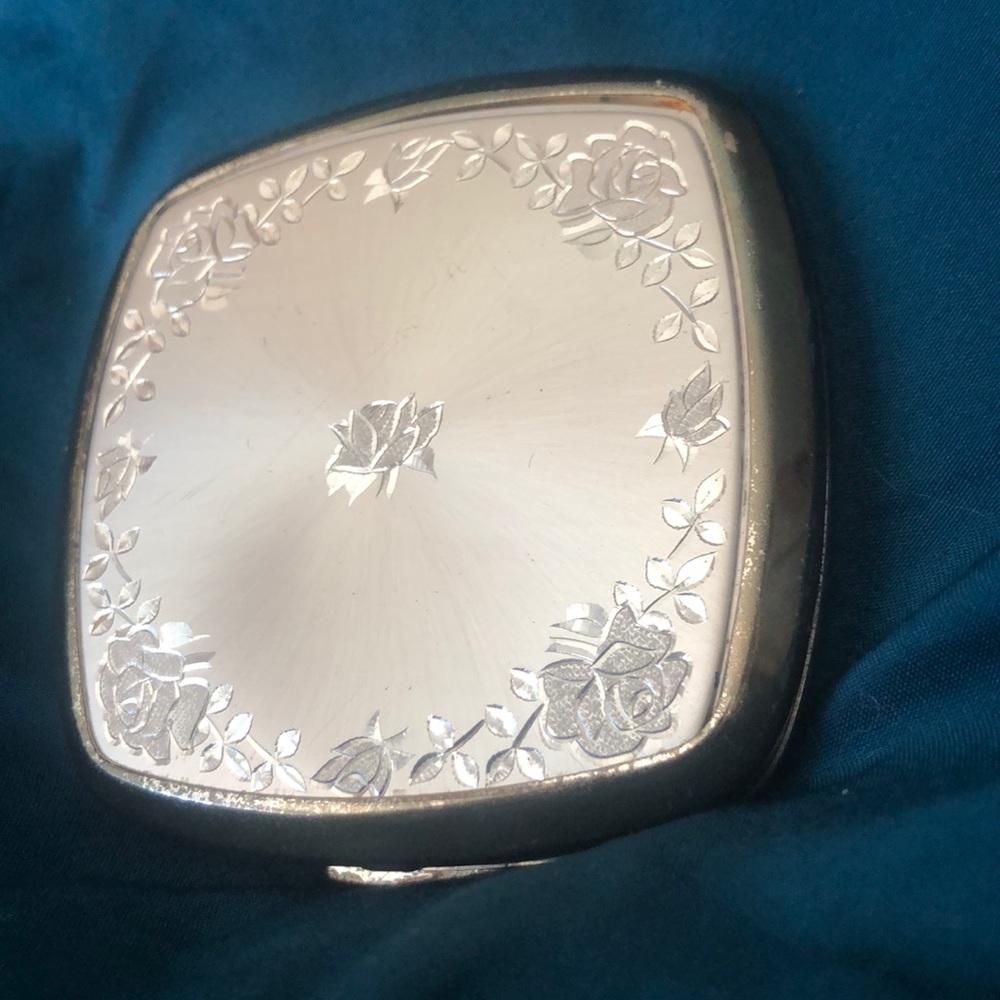 Vintage Pink Lady Mirror compact